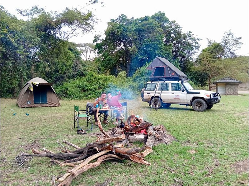 A camping safari brings travelers closer to nature and adds a more adventurous side to the Tanzania safari experience.